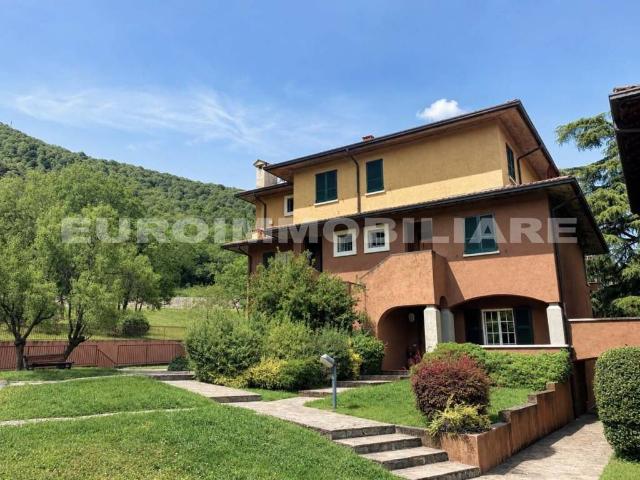 Appartamento in vendita a Brescia BS