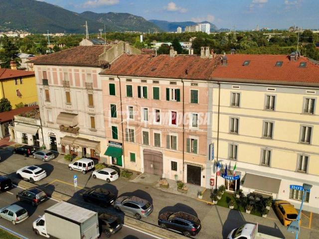 Appartamento in vendita a Brescia BS