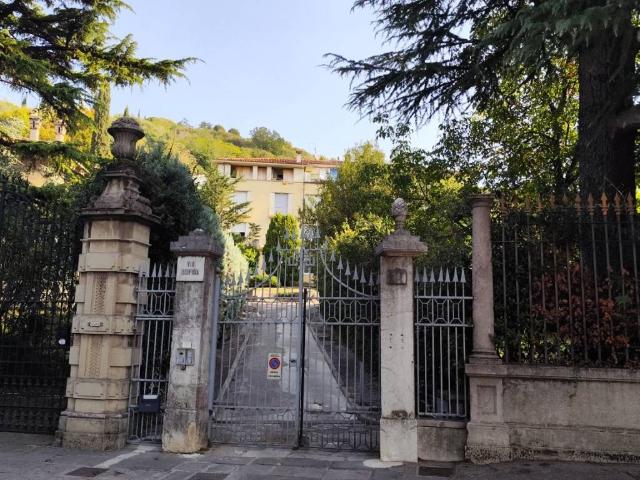 Appartamento in vendita a Brescia BS