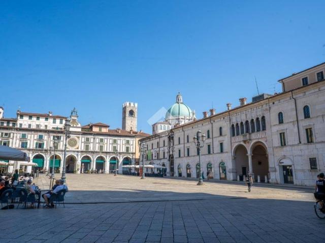 Appartamento in vendita a Brescia BS