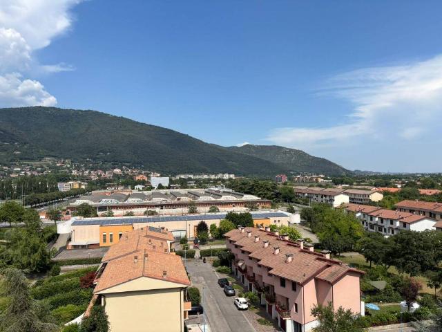 Appartamento in vendita a Brescia BS