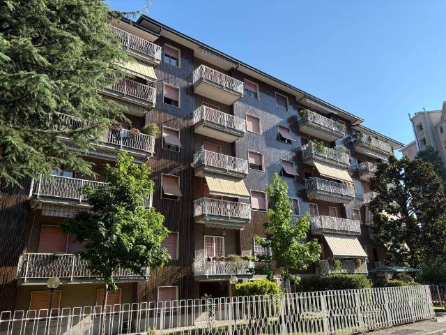 Appartamento in vendita a Bresso MI