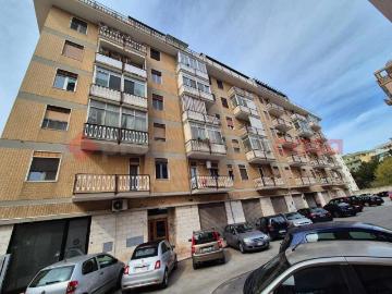 Appartamento in vendita a Brindisi BR