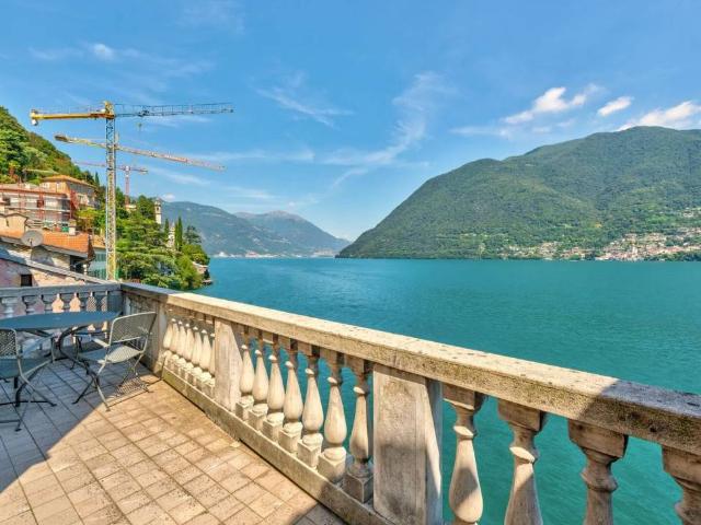 Appartamento in vendita a Brienno CO