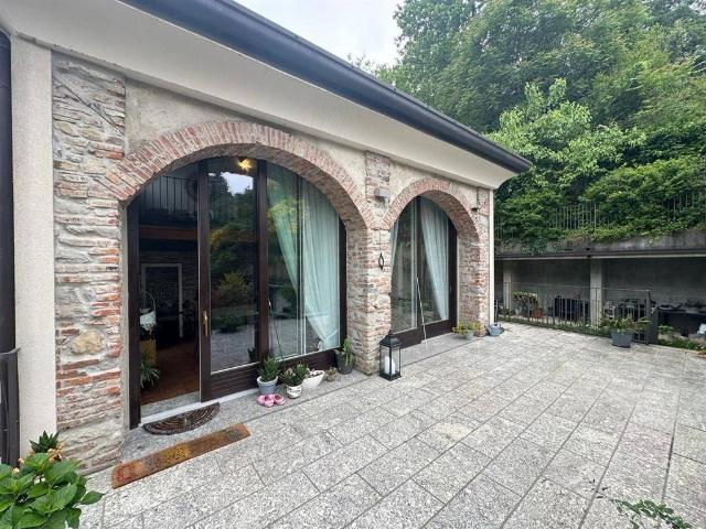 Appartamento in vendita a Brivio LC