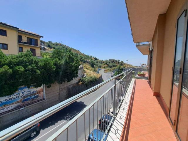 Appartamento in vendita a Bronte CT