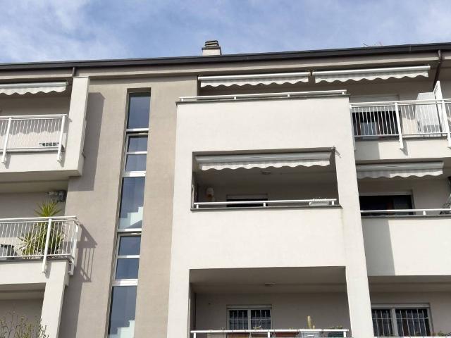 Appartamento in vendita a Brugherio MB