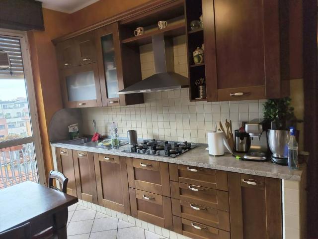 Appartamento in vendita a Brugherio MB