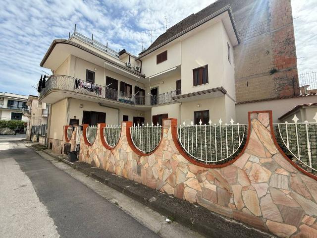 Appartamento in vendita a Brusciano NA