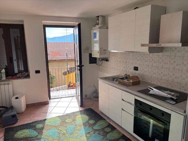 Appartamento in vendita a Cuasso al Monte VA