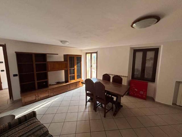 Appartamento in vendita a Cuasso al Monte VA