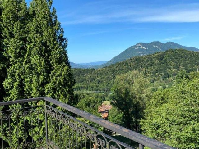 Appartamento in vendita a Cugliate Fabiasco VA