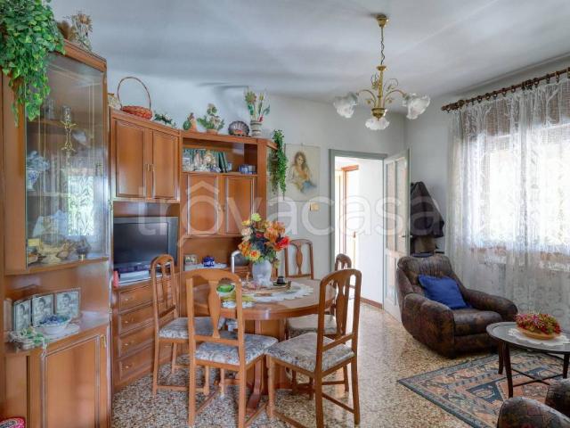 Appartamento in vendita a Cunardo via Varesina
