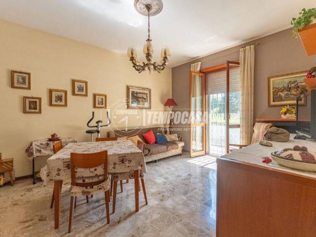 Appartamento in vendita a Cusago MI
