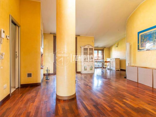 Appartamento in vendita a Cusano Milanino MI