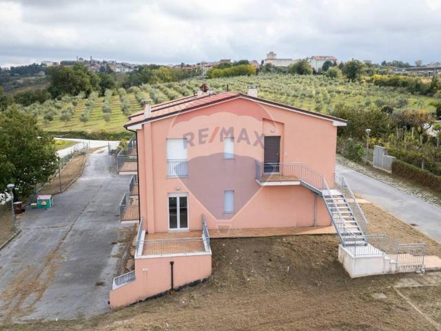 Appartamento in vendita a Cupramontana