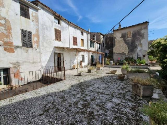 Appartamento in vendita a Cupramontana AN