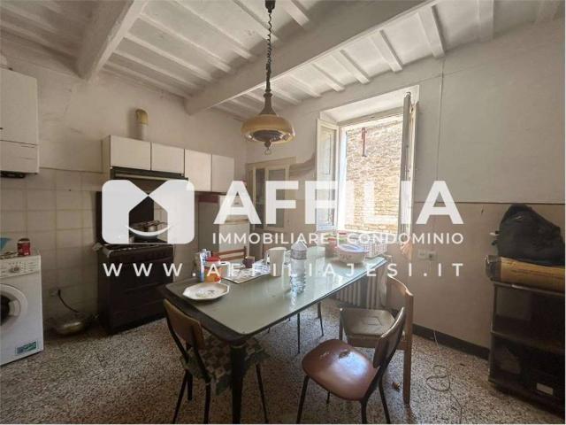 Appartamento in vendita a Cupramontana AN