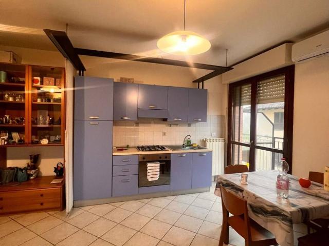 Appartamento in vendita a Cura Carpignano PV