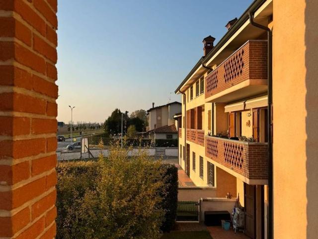 Appartamento in vendita a Curtatone MN