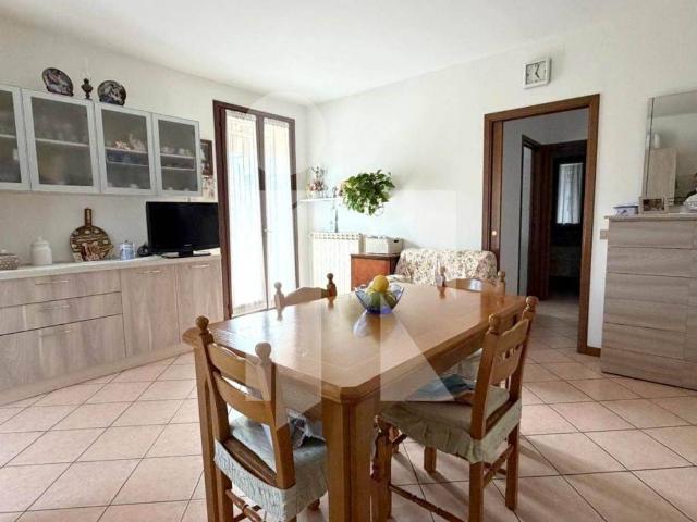 Appartamento in vendita a Curtatone MN