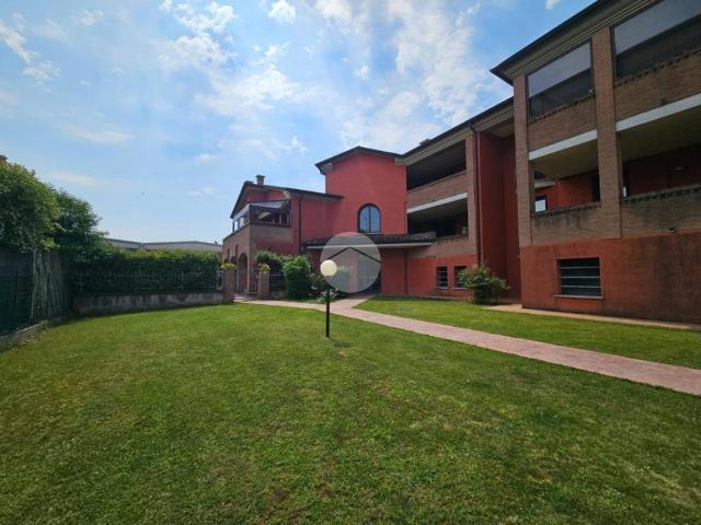 Appartamento in vendita a Curtatone MN