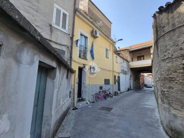 Appartamento in vendita a Curti CE