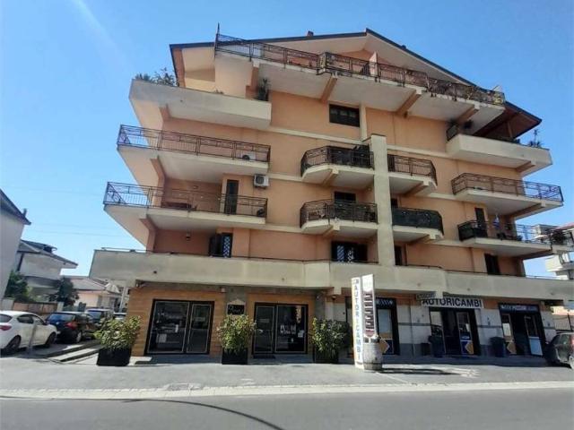 Appartamento in vendita a Curti CE