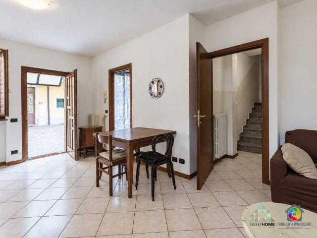 Appartamento in vendita a Cabiate CO
