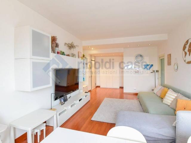 Appartamento in vendita a Cabiate CO