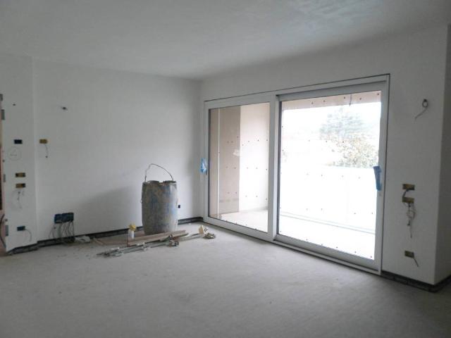 Appartamento in vendita a Cabiate CO