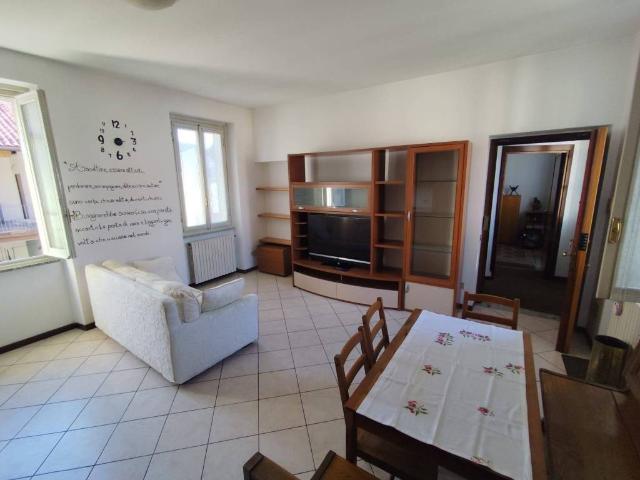 Appartamento in vendita a Cabiate CO