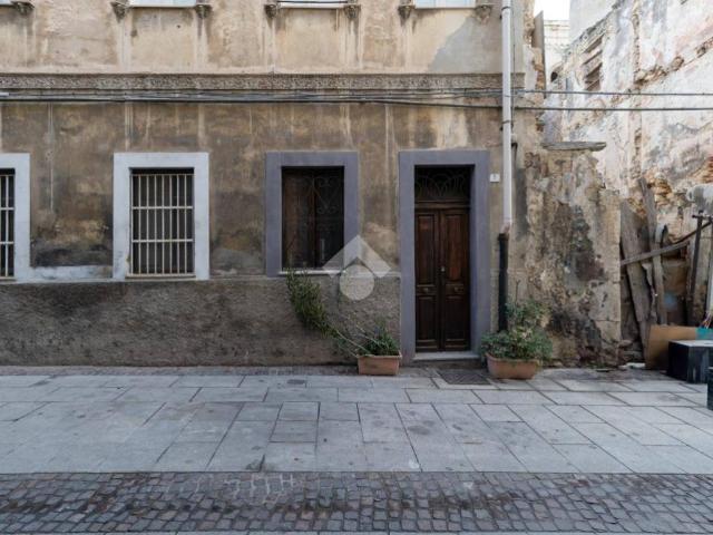 Appartamento in vendita a Cagliari CA