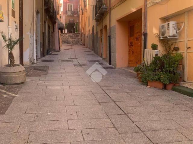 Appartamento in vendita a Cagliari CA