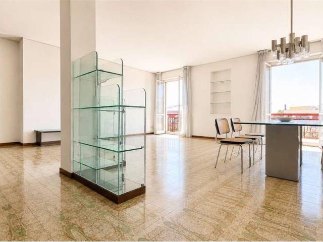 Appartamento in vendita a Cagliari CA