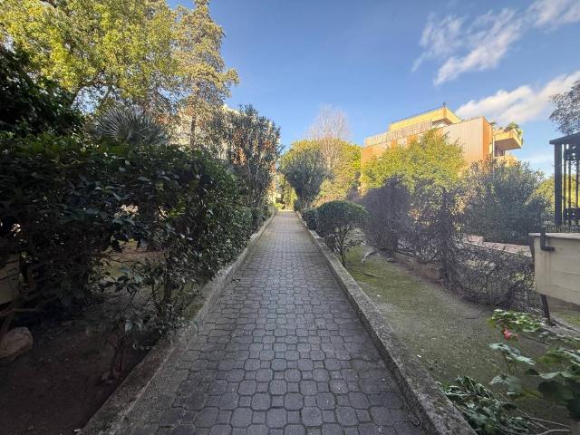 Appartamento in vendita a Cagliari CA