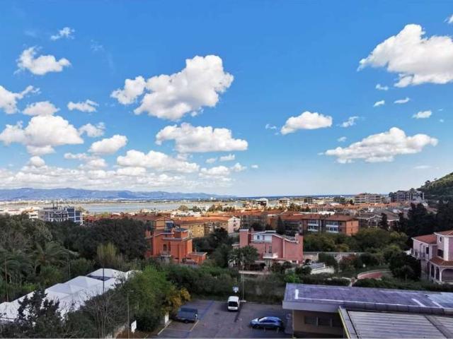 Appartamento in vendita a Cagliari CA