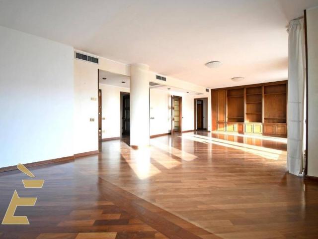 Appartamento in vendita a Cagliari CA