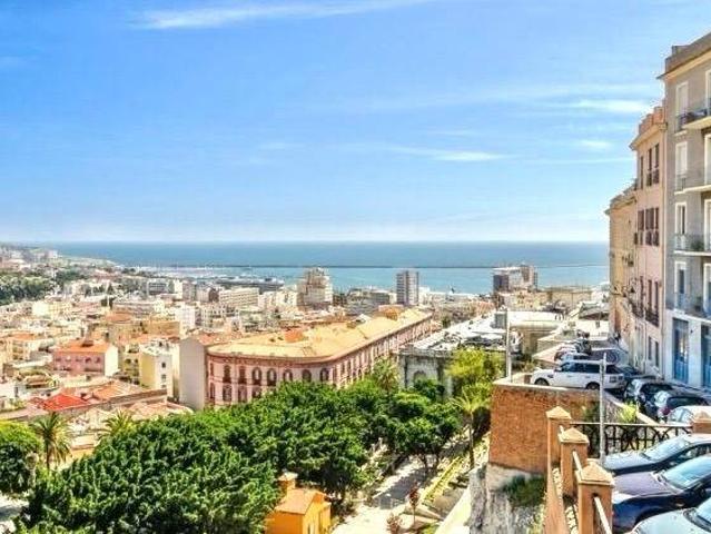 Appartamento in vendita a Cagliari CA