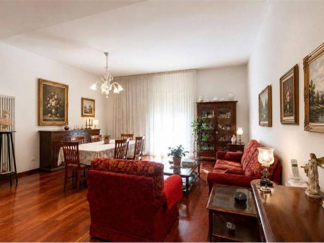 Appartamento in vendita a Cagliari CA