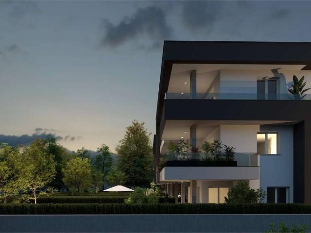 Appartamento in vendita a Cadorago CO