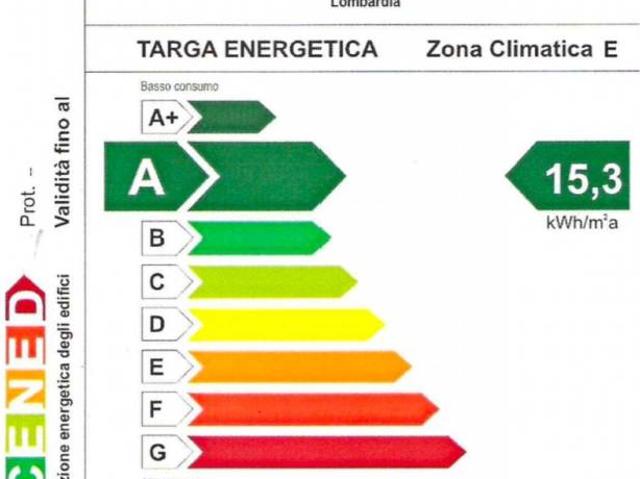 Appartamento in vendita a Cadorago CO