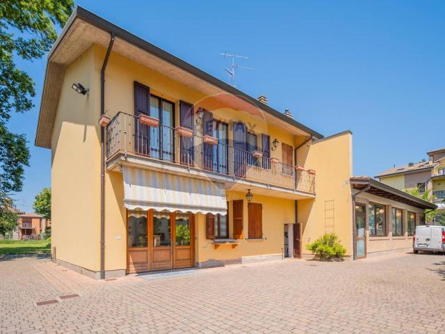 Appartamento in vendita a Cadelbosco Di Sopra
