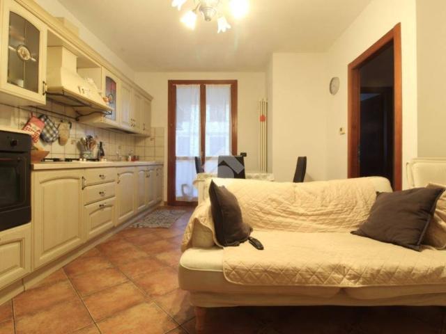 Appartamento in vendita a Cadelbosco di Sopra RE