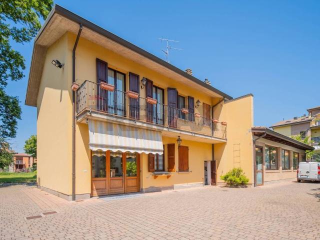 Appartamento in vendita a Cadelbosco di Sopra RE