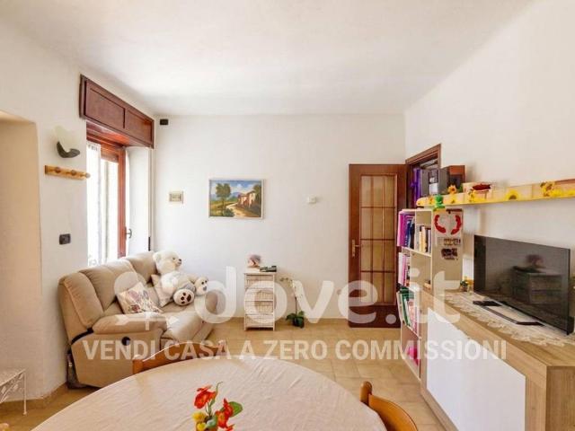 Appartamento in vendita a Cairate VA