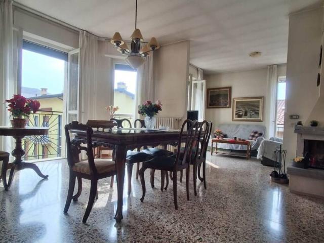 Appartamento in vendita a Calolziocorte LC