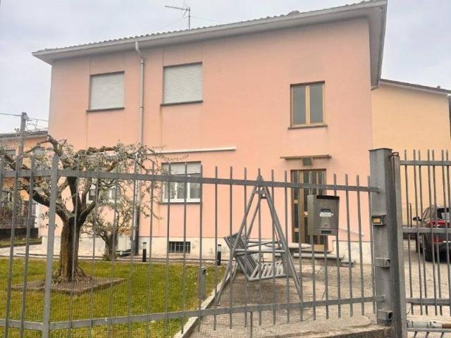 Appartamento in vendita a Calolziocorte LC