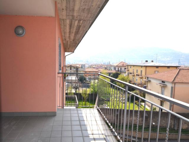 Appartamento in vendita a Calolziocorte, Pascolo