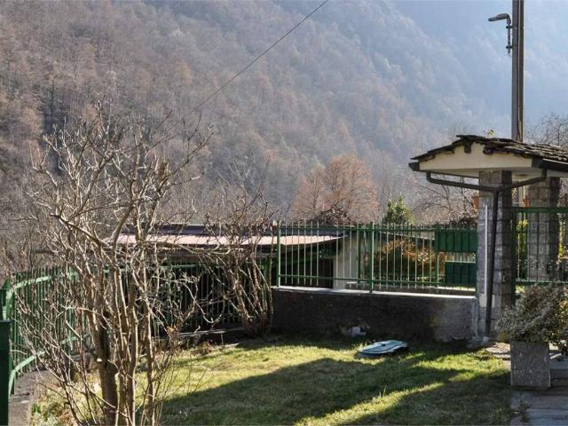Appartamento in vendita a Calasca Castiglione VB